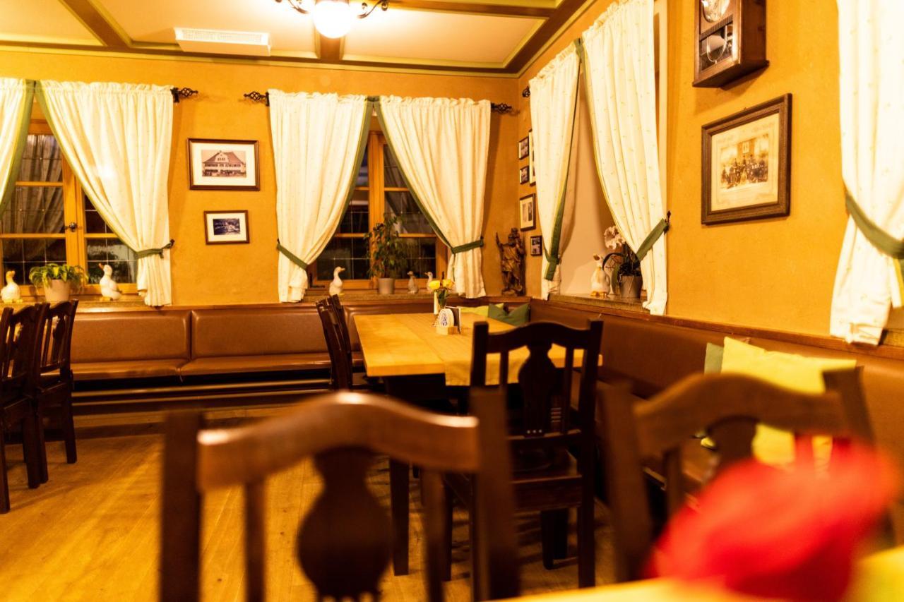 Gasthof Engel Кауфбойрен Экстерьер фото